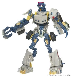 Tf(2010)-axor-toy-deluxe-1