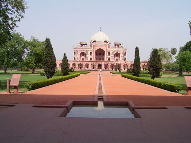File:Humayuns Tomb Delhi 31-05-2005 pic2.jpg