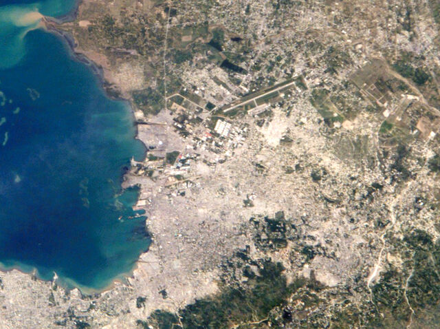File:Portauprincenasa.jpg