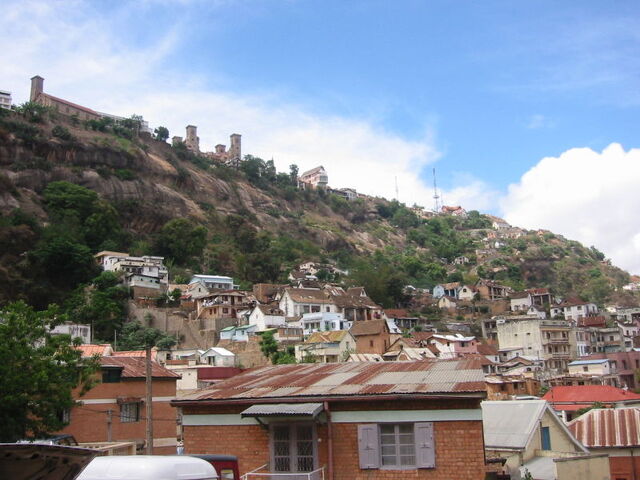 File:Antananarivo Rova-Palast.jpg
