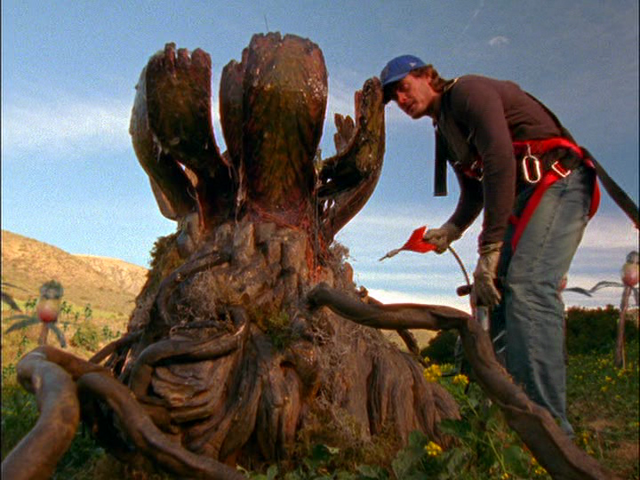 File:Tremors-The-Series-killer-plant-Victor-Browne.png