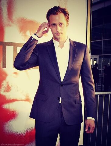 File:Alexander TrueBlood Premiere Season5b.jpg