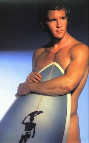 File:Ryan-kwanten-naked.jpg
