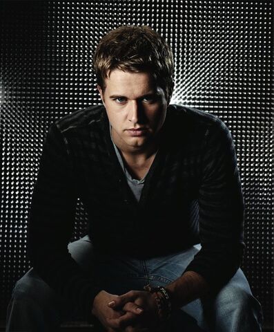 File:RandyWayne.jpg