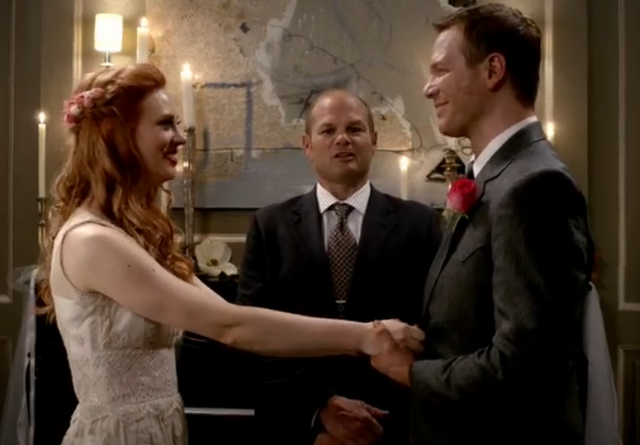File:Jess Hoyt Wed.png