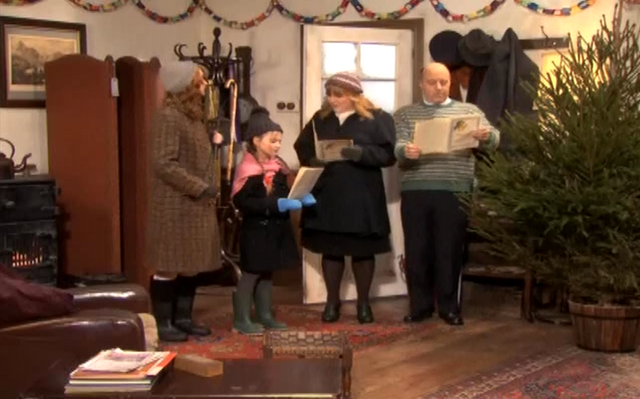 File:DriverPerkins(MerryWinterWishDVD)2.png