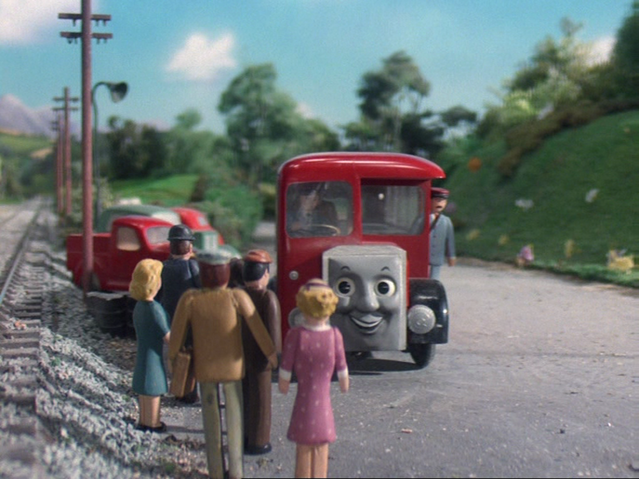 File:ThomasGetsBumped53.png