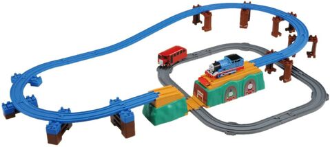 File:PlarailThomasAndBertieCompetition!RainbowBridgeSet.jpg