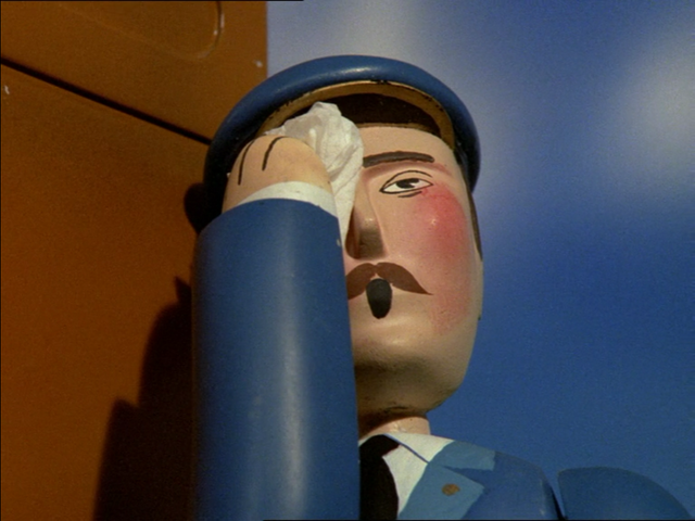 File:ThomasandtheGuard35.png