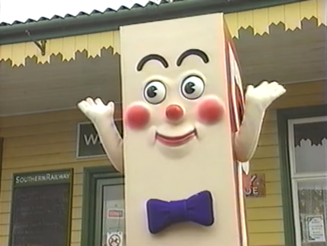 File:HelloThomasandJames28.png
