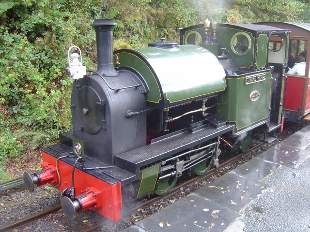 File:EdwardThomas.jpg
