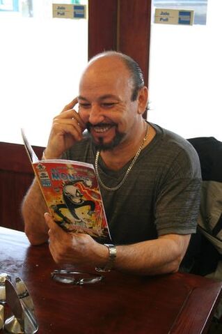 File:CésarSoto.jpg