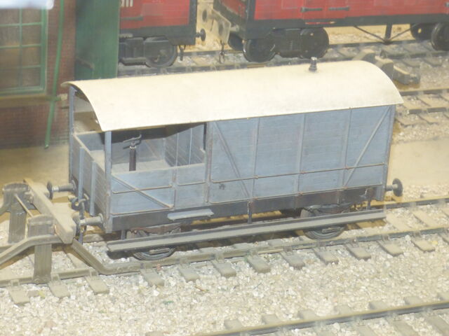 File:FacelessToadDraytonManor.jpeg