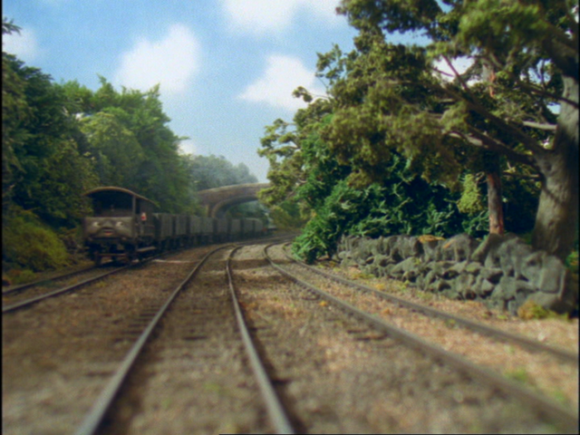 File:BusyGoingBackwards16.png