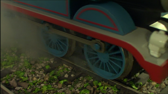 File:ThomasSetsSail43.png