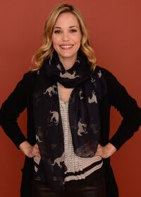 Leslie Bibb 5