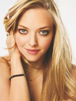 Amanda Seyfried 4