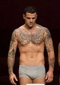 Alessio Sakara 6
