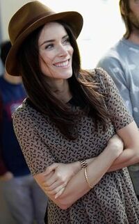 Abigail Spencer 4