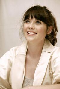Zooey Deschanel 2