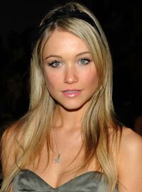 Katrina Bowden 14