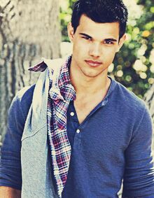 Taylor-lautner-8