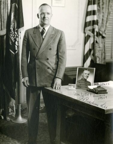 File:JBrackenLee.jpeg