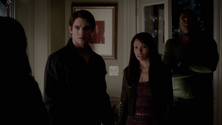 412VampireDiaries0587.png