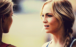 Barbie-Klaus-Vampire-Barbie-rebekah-and-caroline-34826371-245-150.gif