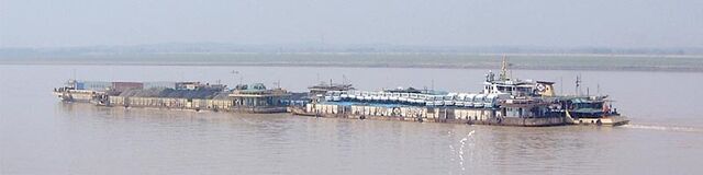 File:Towboat.jpg