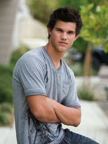 File:Jacob Black 03.jpg