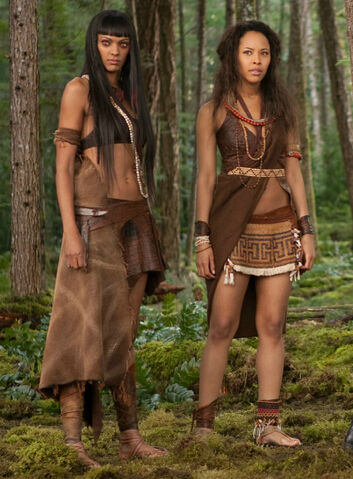 File:Amazon coven (01).jpg