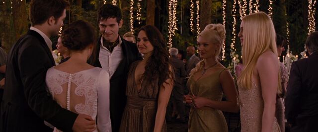 File:BreakingDawnPt1-0726.jpg