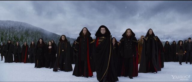 File:BD2- Volturi.jpg