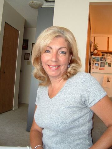 File:Deb.jpg