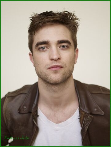 File:Robert Pattinson 113.jpg
