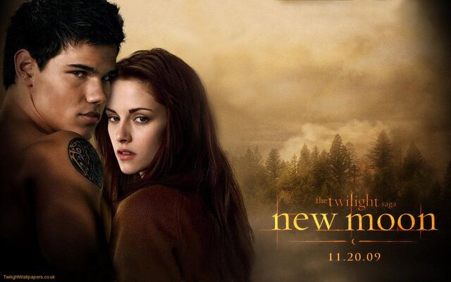 File:New-Moon-Bella-and-Jacob-1.jpg