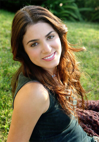 File:Nikki-reed-521.jpg