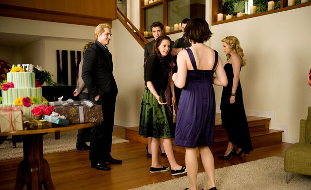 File:Twilight images 034.jpg