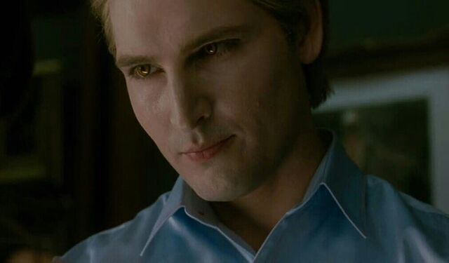 File:Carlisle-Cullen-Twilight-Founder-of-Cullen.jpg