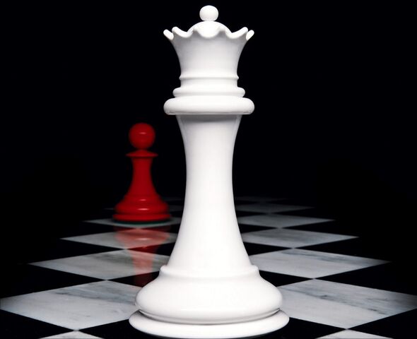 File:Wallpaper-bookcovers-breakingdawn.jpg