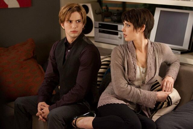File:BREAKING-DAWN-MOVIE-STILL-3.jpg