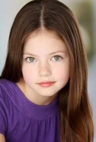 Datei:Mackenzie-foy-ist-sehr-huebsch.jpg