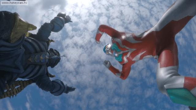 File:Honeycam 2016-12-10 21-48-30.gif