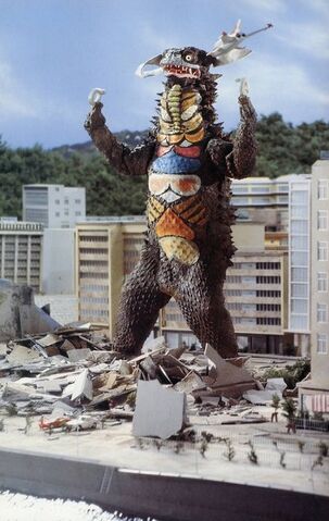 File:Gyango the skrublord.jpg