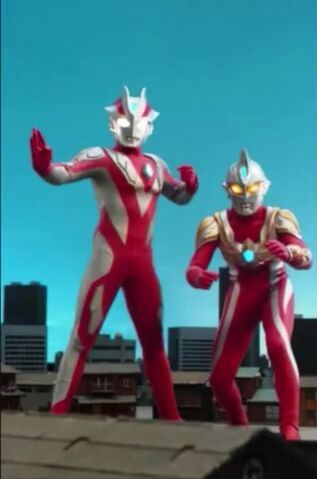 File:Max and Xenon.jpg