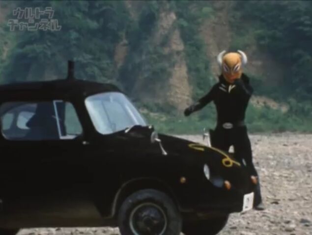 File:Dark an Car.jpeg