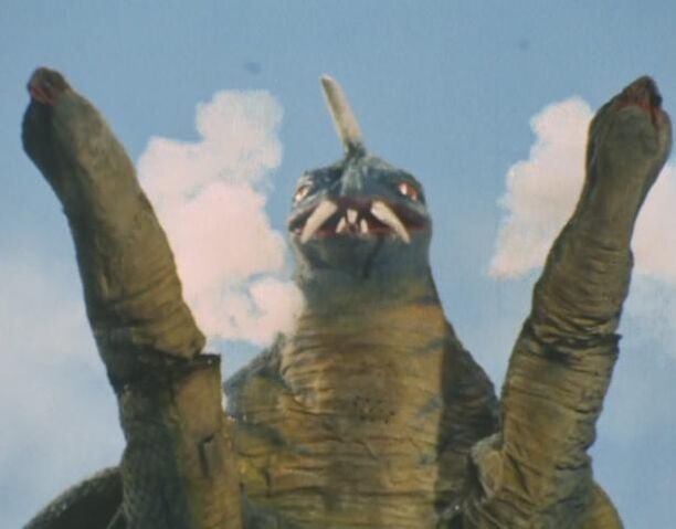 File:Snakeking.jpg