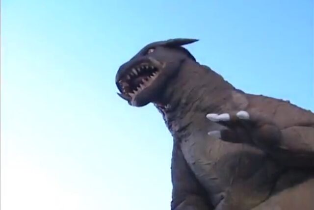 File:LineKaiju6.jpeg