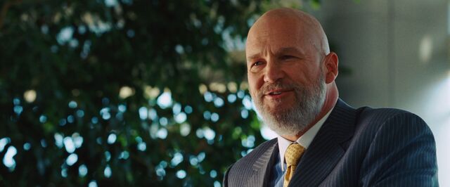 Ficheiro:ObadiahStane-IM.jpg